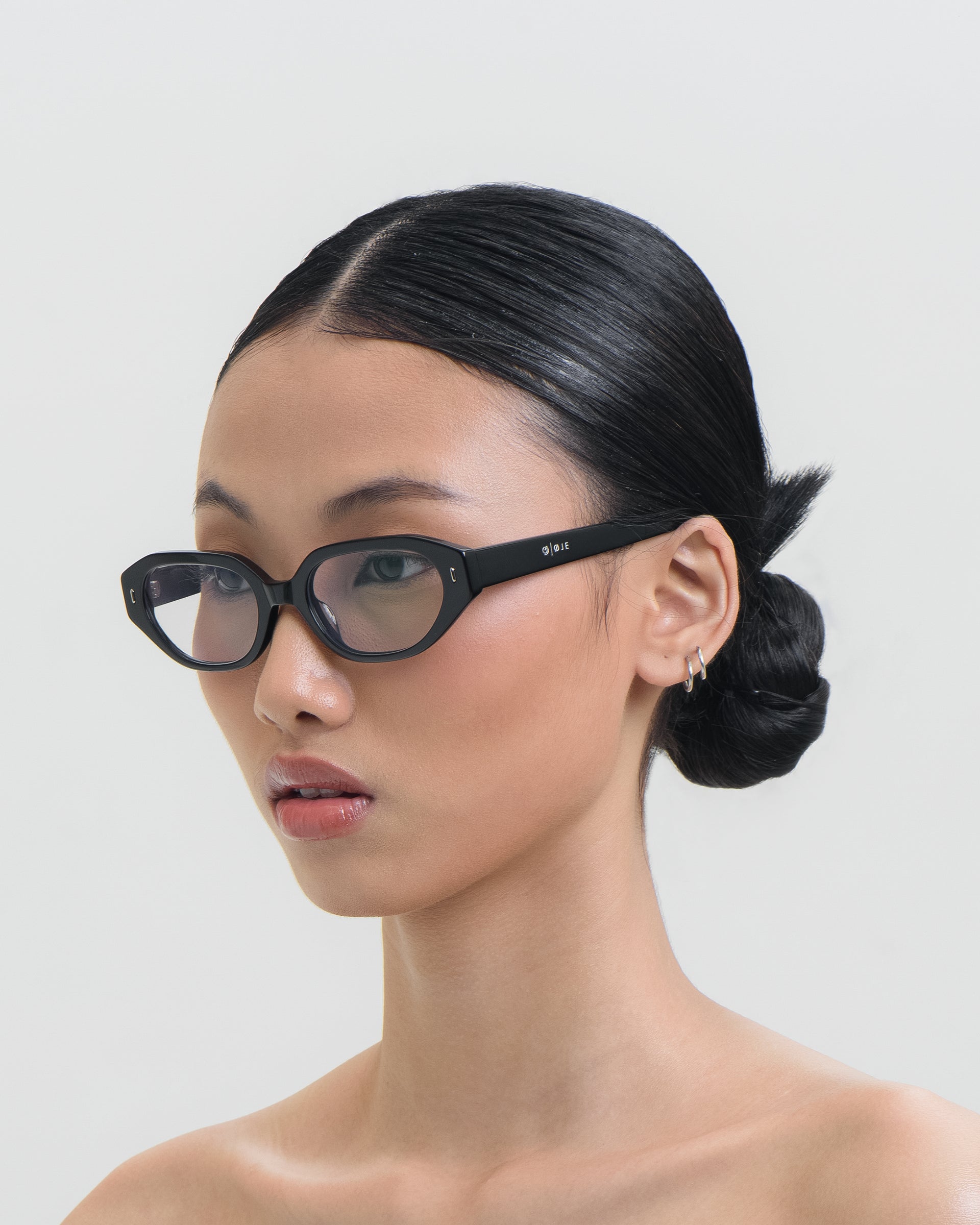 RAE_OPTICAL